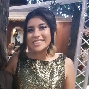 Meet your Posher, Xiomara